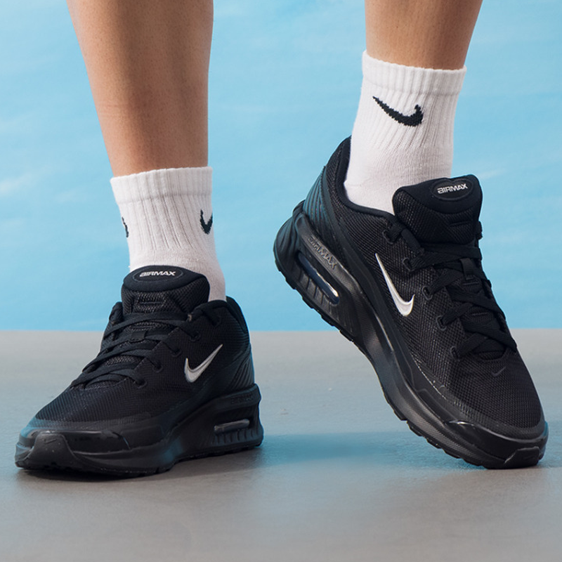 Nike Men's Air Max BIA SE New  - đánh giá và giá Sneaker Zone